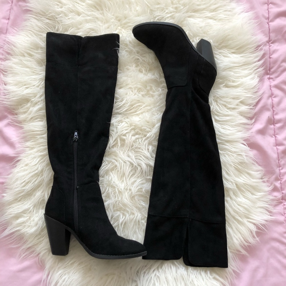❌ SOLD ❌ Thigh High Boots Black Sz 5.5